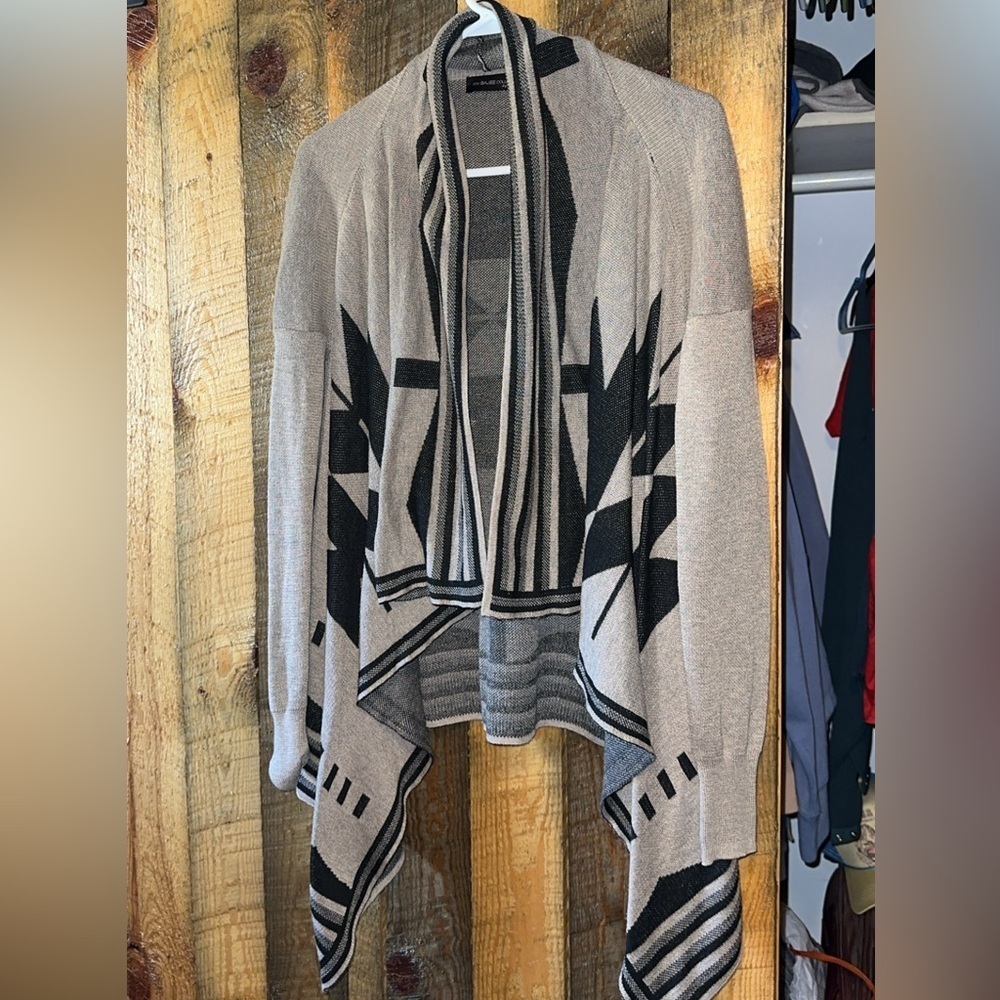 Pretty cardigan